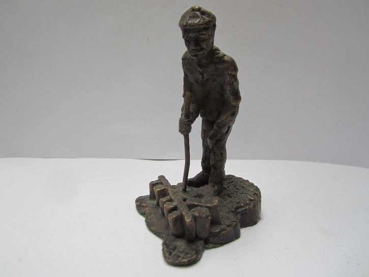 Massief en Zwaar Brons Beeldje van Myron (2), Antiek en Kunst, Antiek | Koper en Brons, Brons, Ophalen of Verzenden