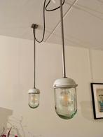 Hanglampen jaren 50 porselein/ glas, Huis en Inrichting, Lampen | Hanglampen, Ophalen, Gebruikt, Jaren 50, Minder dan 50 cm