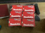 Nieuwe originele Makita accu's BL4040 per stuk 110,00 euro, Doe-het-zelf en Verbouw, Gereedschap | Machine-onderdelen en Toebehoren