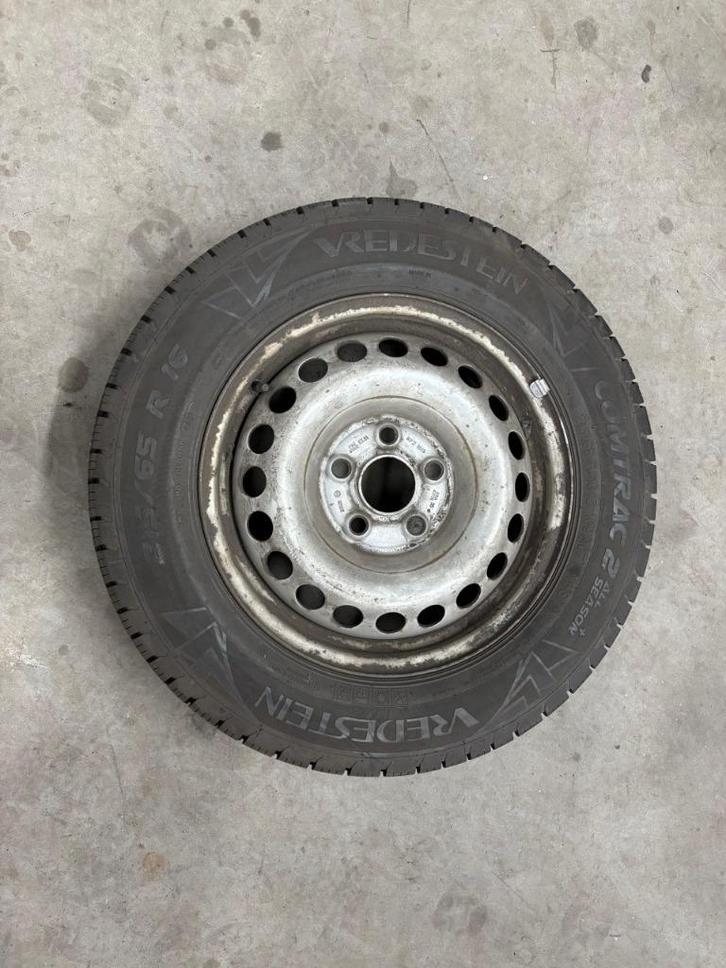 Wielenset Volkswagen Transporter met Vredestein banden 215/6, Auto-onderdelen, Banden en Velgen, Banden en Velgen, All Season