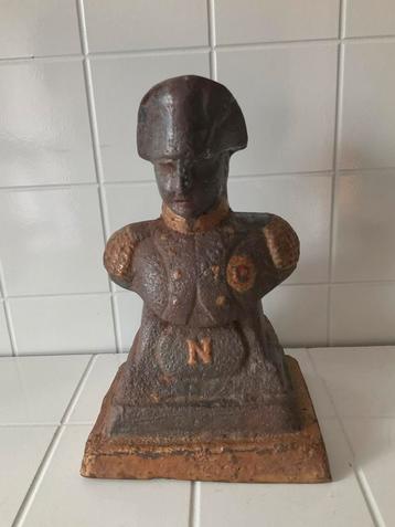 Antieke buste Napoleon Bonaparte gietijzer beschikbaar voor biedingen