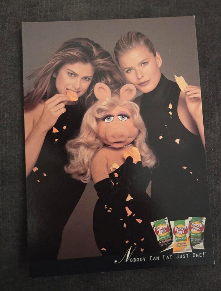 Miss Piggy, Kathy Ireland en Vendela Kirsebom - Baked Lay's, Verzamelen, Ansichtkaarten | Themakaarten, Ongelopen, 1980 tot heden
