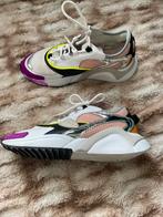 Phillipe Model snaekers maat 40. €25,00, Kleding | Dames, Schoenen, Ophalen of Verzenden, Zo goed als nieuw, Sneakers of Gympen