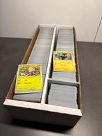 1000 Pokemon kaarten common en uncommon, Hobby en Vrije tijd, Verzamelkaartspellen | Pokémon, Ophalen of Verzenden, Nieuw, Meerdere kaarten