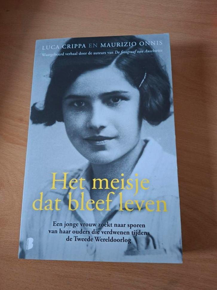 Het meisje dat bleef leven - Luca Crippa, Boeken, Geschiedenis | Vaderland, Zo goed als nieuw, 20e eeuw of later, Ophalen of Verzenden