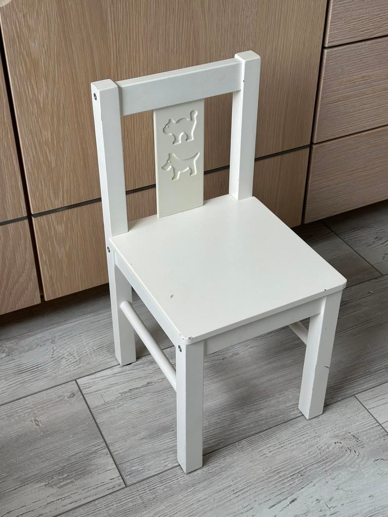 Kinderstoel, Kinderen en Baby's, Kinderkamer | Tafels en Stoelen, Ophalen of Verzenden, Zo goed als nieuw, Stoel(en)