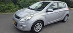 Hyundai I20 1.4i i-motion*automaat*Airco*trekhaak*NAP*NL aut, Auto's, Euro 5, Gebruikt, Huisgarantie, 4 cilinders