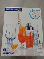 Luminarc cocktailshaker met 4 glazen;  nieuw in verpakking!, Huis en Inrichting, Glas of Glazen, Nieuw, Ophalen of Verzenden, Glas