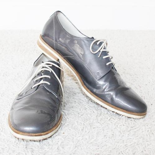 Prachtige Lak Leren Gabor Schoenen (Maat 6½/40) s12 € 65,-, Kleding | Dames, Schoenen, Zo goed als nieuw, Schoenen met lage hakken