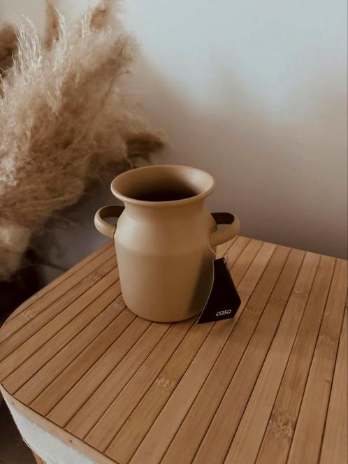 CASA warm beige kaarsenhouder/vaasje | nieuw met kaartje, Huis en Inrichting, Woonaccessoires | Kandelaars en Kaarsen, Nieuw, Kandelaar