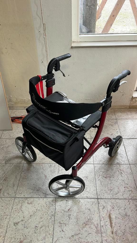 Travixx rollator zgan, Diversen, Rollators, Zo goed als nieuw, Lichtgewicht, Opvouwbaar, Ophalen of Verzenden
