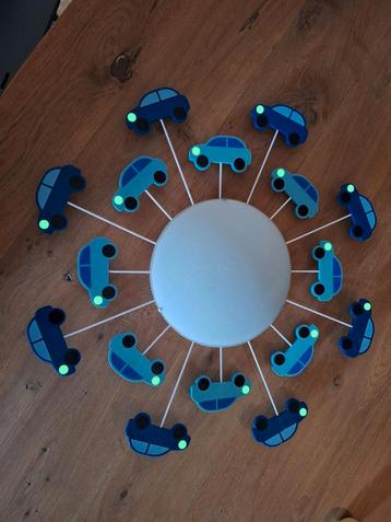Plafondlamp auto beschikbaar voor biedingen