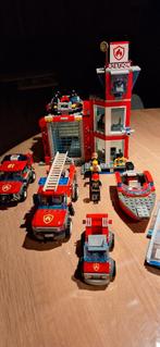 Lego Brandweerkazerne 60215, Kinderen en Baby's, Speelgoed | Duplo en Lego, Ophalen of Verzenden, Gebruikt, Complete set, Lego