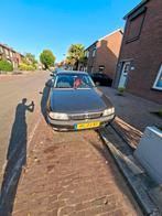Opel Astra 1.4 I SDN 1997 Zwart, Auto's, Opel, Voorwielaandrijving, 980 kg, 4 cilinders, 1389 cc