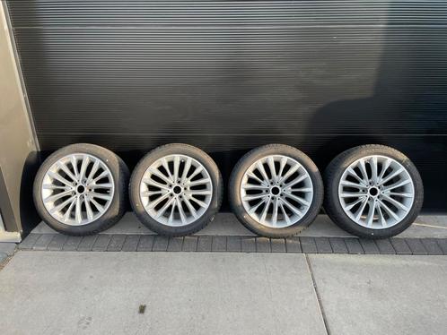 BMW 5 serie G30/G31 zomerset 18inch, Auto-onderdelen, Banden en Velgen, Banden en Velgen, Zomerbanden, 18 inch, 245 mm, Personenwagen
