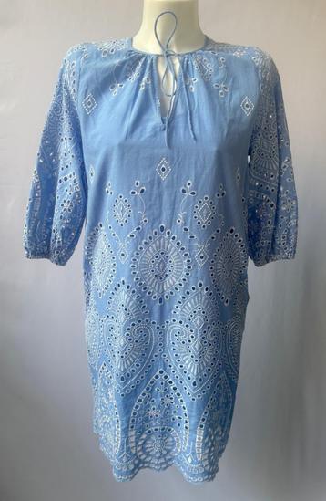 ANNA van TOOR blauw broderie jurk  Maat M  beschikbaar voor biedingen