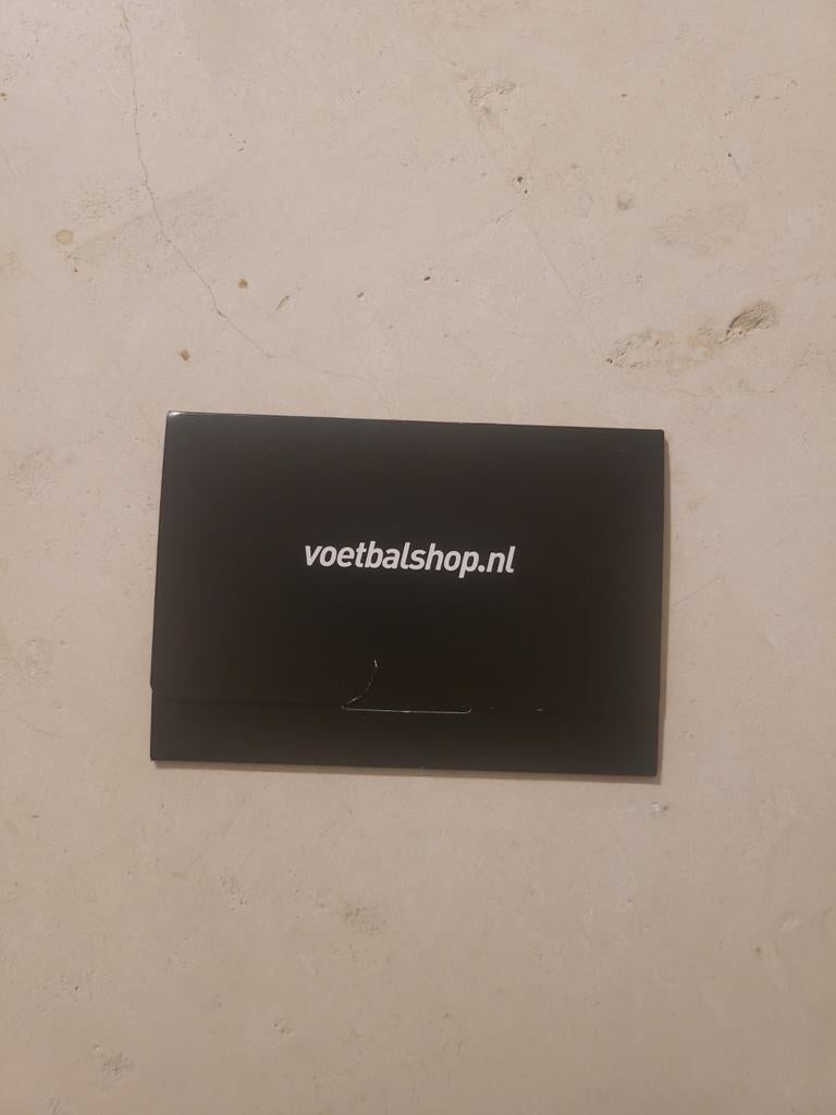 Voetbalshop cadeaubon 100 euro, Eén persoon, Cadeaubon, Warenhuis- of Winkelbon