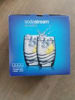 Set! Sodastream bruisapparaat + 2 flesjes + originele glazen, Ophalen, Zo goed als nieuw