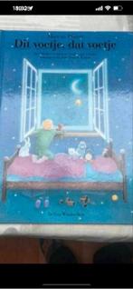 Dit voetje, dat voetje - Mark Pfister, Ophalen of Verzenden, Zo goed als nieuw, Uitklap-, Voel- of Ontdekboek, 1 tot 2 jaar