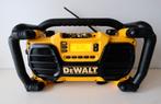 DeWalt Bouwradio DC013 (USB / 2x 220V), Ophalen of Verzenden, Gebruikt, Bouwradio