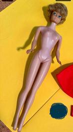 Vintage barbie mattel bubblecut blonde, Verzamelen, Poppen, Ophalen of Verzenden, Zo goed als nieuw, Kleertjes