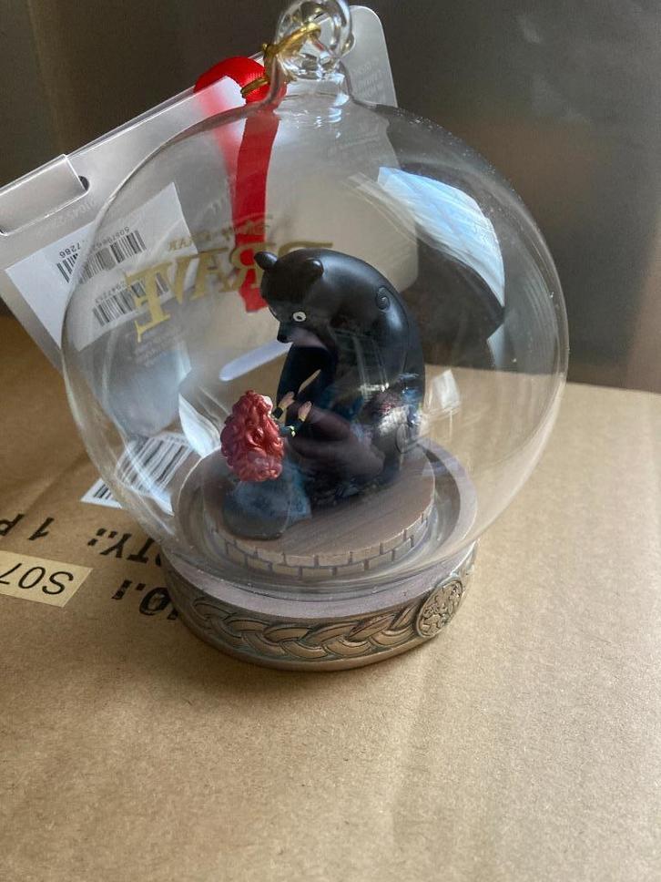 Nieuw Disney Ornament - Brave, Verzamelen, Disney, Nieuw, Beeldje of Figuurtje, Overige figuren, Ophalen of Verzenden