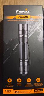Fenix PD32R, Ophalen of Verzenden, Nieuw, Accu