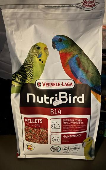 Te koop nieuwe zak NutriBird B14 pellets.3 kg beschikbaar voor biedingen