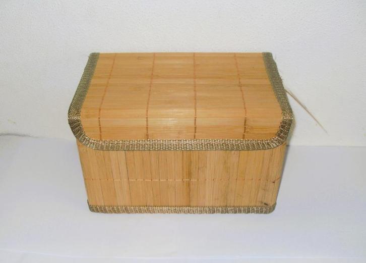 Opbergmand Bamboe / Opbergdoos met deksel - NIEUW !!!, Huis en Inrichting, Woonaccessoires | Schalen en Manden, Nieuw, Mand, Rechthoekig