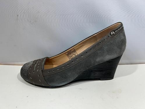 Gant, maat 37, charmante sleehak instappers, Kleding | Dames, Schoenen, Zo goed als nieuw, Instappers, Grijs, Verzenden
