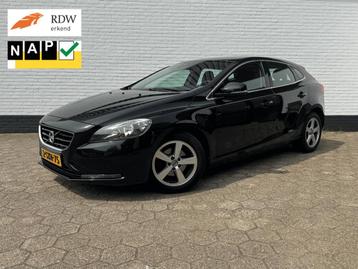 Volvo V40 1.6 D2 Momentum CLIMA l CRUISE l CAMERA l DEALER! beschikbaar voor biedingen