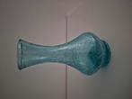 Vintage Crackle Blauw Vaasje, hoogte 18 cm, Blauw, Ophalen of Verzenden, Minder dan 50 cm, Glas