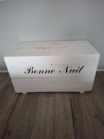 Witte   brocante kist ( dekenkist ) uit Frankrijk, Ophalen