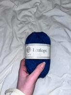 Dark blue yarn, Ophalen of Verzenden, Zo goed als nieuw, Haken, Wol of Garen
