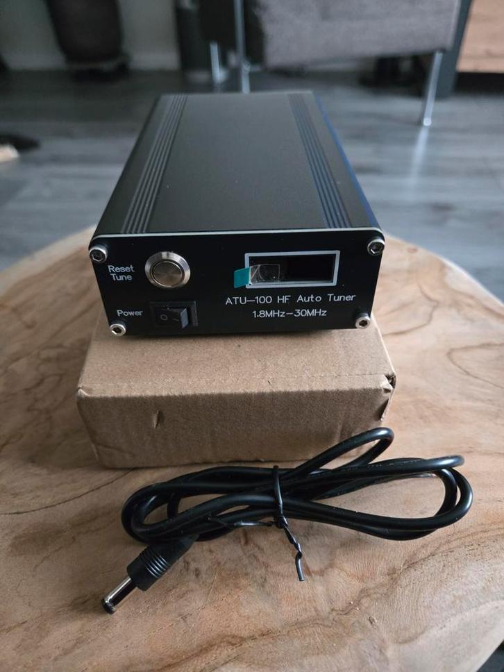 Automatische antenne tuner max 150 watt+swr en power meter, Telecommunicatie, Zenders en Ontvangers, Nieuw, Zender en Ontvanger