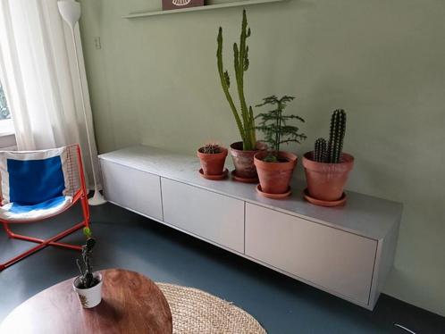 Zwevende kast tv meubel, Huis en Inrichting, Kasten | Televisiemeubels, Zo goed als nieuw, Minder dan 100 cm, 200 cm of meer, 50 tot 75 cm