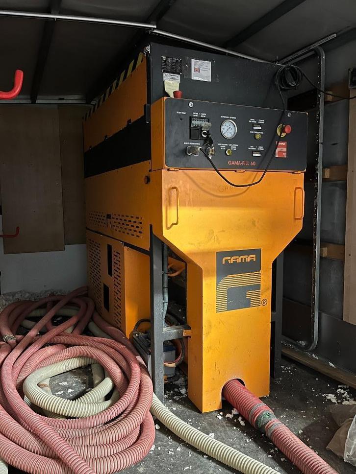 Inblaasmachine ingebouwd in aanhangwagen, Zakelijke goederen, Machines en Bouw | Overig, Ophalen of Verzenden