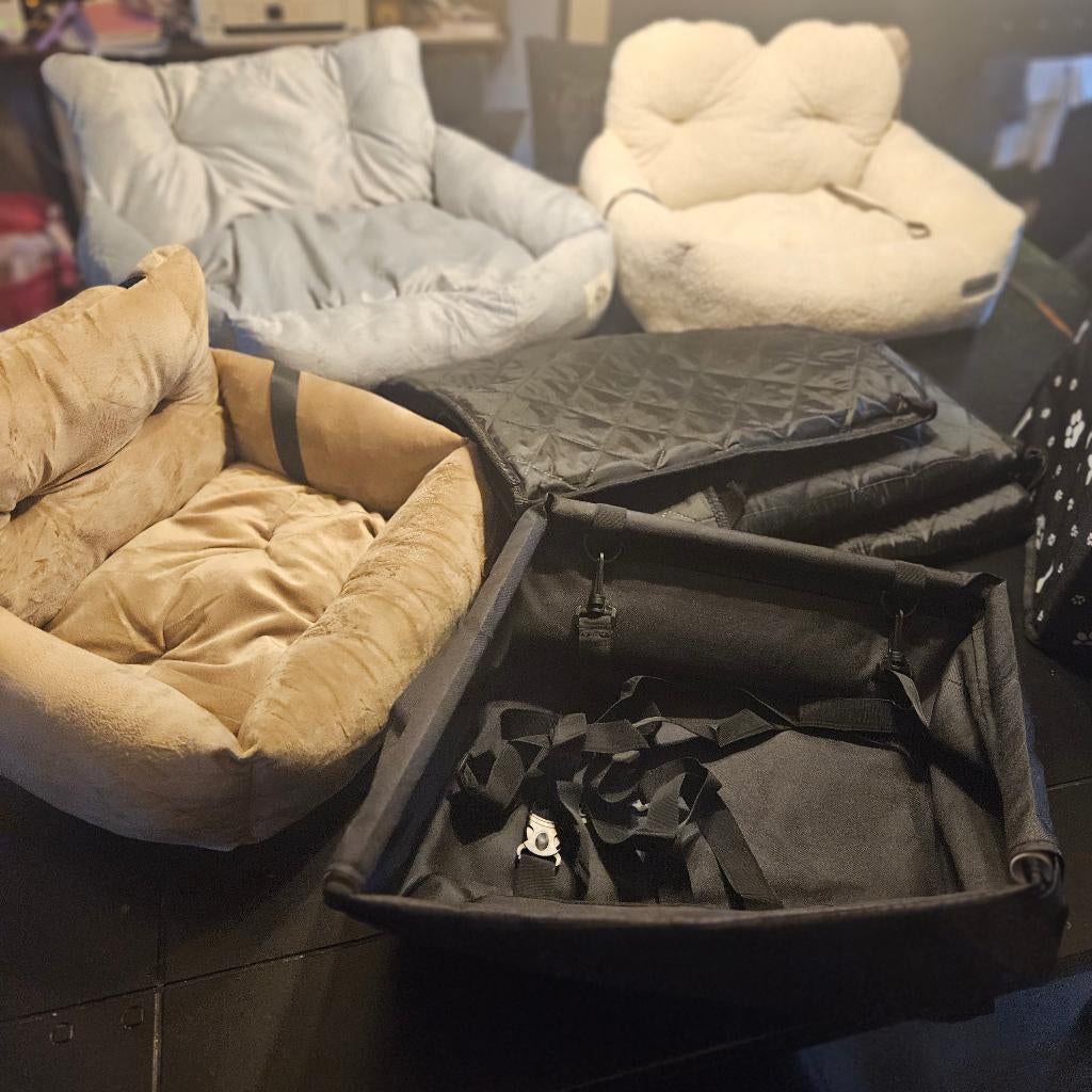 NIEUW Rest Partij autozitjes voor honden 8 stuks, Dieren en Toebehoren, Honden-accessoires, Ophalen of Verzenden, Nieuw