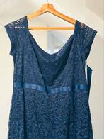 Donker blauwe kanten jurken, Ophalen of Verzenden, Zo goed als nieuw, Maat 46/48 (XL) of groter, Blauw