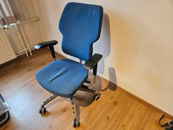 Verstelbare Bureaustoel - Blauw beschikbaar voor biedingen