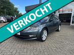 Skoda Octavia Combi 1.0 TSI Greentech Style Business Automaa, Auto's, Skoda, Stof, Euro 6, Origineel Nederlands, 630 kg