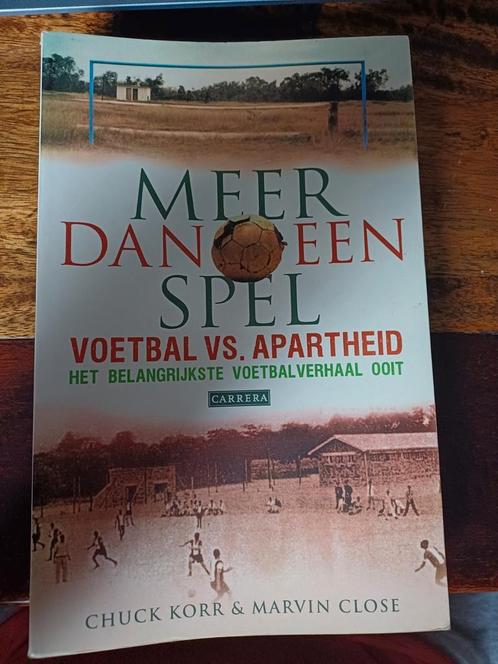 M. Close - Meer dan een spel, Boeken, Overige Boeken, Zo goed als nieuw, Ophalen of Verzenden