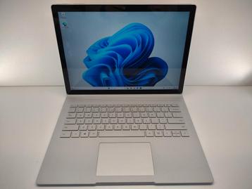 Microsoft Surface Book 2 Laptop Tablet in een 13,5 Inch 