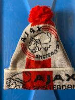 Vintage Ajax Muts Rood Wit, Ophalen of Verzenden, Zo goed als nieuw, Ajax, Pet of Muts