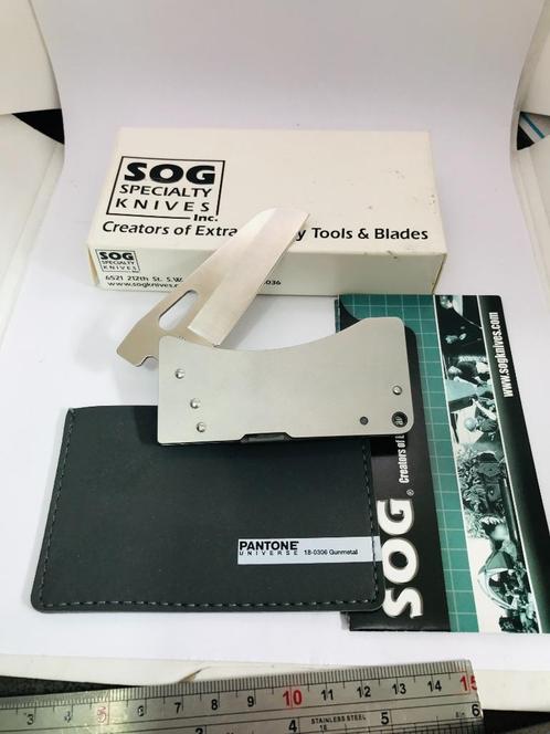 SOG AC75 Access Card Folding Knife AUS-6A Japan 2002, Caravans en Kamperen, Kampeergereedschap, Nieuw, Ophalen of Verzenden