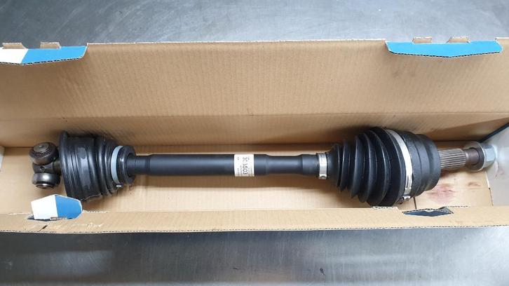 Aandrijfas Renault Master 2001 -2010 GKN 303503 2.5 dci, Auto-onderdelen, Motor en Toebehoren, Nissan, Opel, Renault, Nieuw, Ophalen of Verzenden