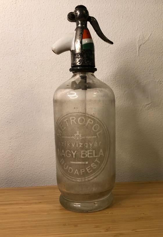 Waterfles Metropol Boedapest Porselein Afsluiter Jaren 30/40, Antiek en Kunst, Antiek | Gereedschap en Instrumenten, Ophalen of Verzenden