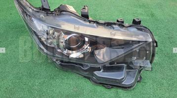 Koplamp TOYOTA AURIS 2 II FACELIFT LENS + LED FRONT LAMP beschikbaar voor biedingen