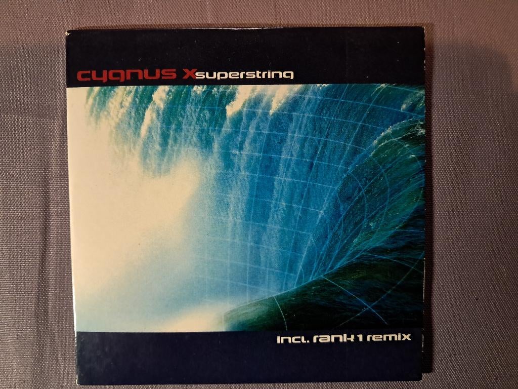 cd. single. cygnus x superstring., Ophalen of Verzenden, Gebruikt