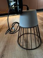 Leuke betonlook draad kleine plafondlamp, Huis en Inrichting, Ophalen of Verzenden, Zo goed als nieuw, Rond, Minder dan 25 cm